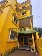 HOTEL AVAAS TripandTrip