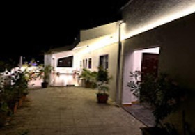 The French Villa Elite