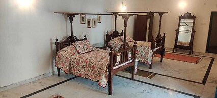 AM Hotel Kollection Maangarh Ratlam