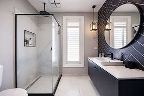 Mount Eliza Luxury Oasis