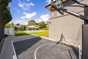 Mount Eliza Luxury Oasis