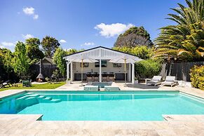 Mount Eliza Luxury Oasis