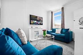 Cosy Three Bedroom Family Home With Garden