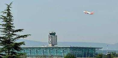 Homely Basel Airport