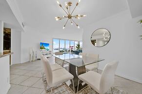 Opal Crush Water View-host Covers Service Fees