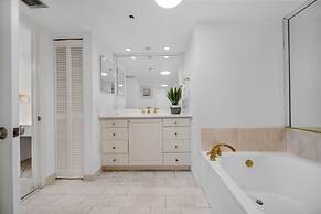 Opal Crush Water View-host Covers Service Fees