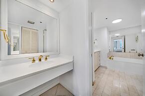 Opal Crush Water View-host Covers Service Fees