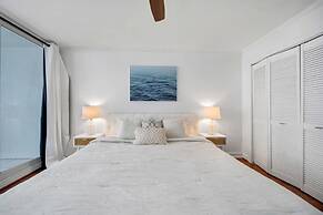 Florida Sunrise Pool Hot Tub