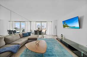 Florida Sunrise Pool Hot Tub