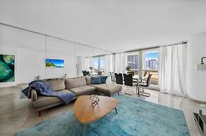 Florida Sunrise Pool Hot Tub