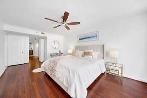 Florida Sunrise Pool Hot Tub