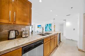 Florida Sunrise Pool Hot Tub