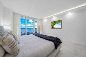 Serene and Modern Apartment Centrally Located