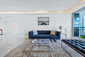Serene and Modern Apartment Centrally Located
