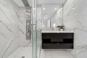 Serene and Modern Apartment Centrally Located