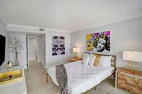 Endless Summer Direct Water View