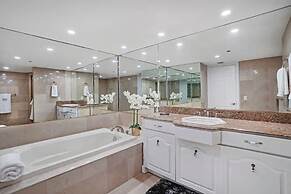 Endless Summer Direct Water View