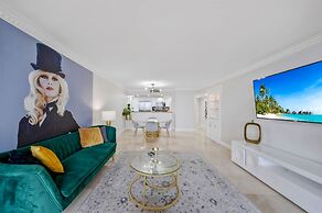 Endless Summer Direct Water View