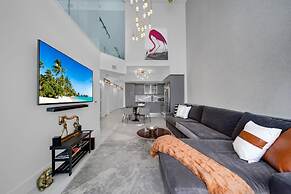 Sunbeam Plush 2 Story Loft