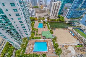 Sunbeam Plush 2 Story Loft