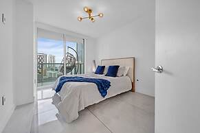 Sunbeam Plush 2 Story Loft