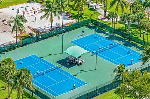 Bayside Breeze-host Covers Service Fees