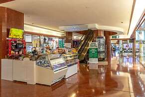 Bayside Breeze-host Covers Service Fees