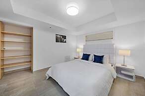 Sun Splash High Floor Pool