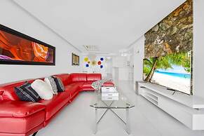 Tranquil Oasis Penthouse