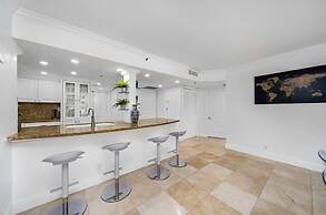 Florida Sunrise-host Covers Service Fees