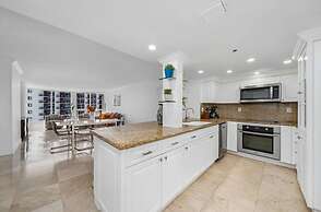 Florida Sunrise-host Covers Service Fees