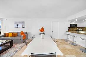 Florida Sunrise-host Covers Service Fees