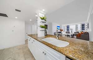 Florida Sunrise-host Covers Service Fees