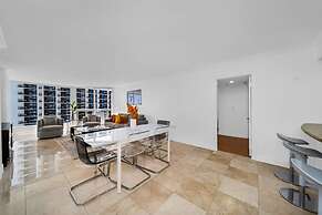 Florida Sunrise-host Covers Service Fees