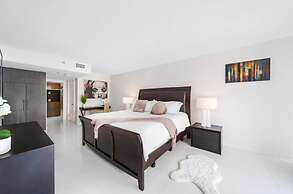 Azure Skies High Floor