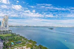 Stunning Balcony Views 4 Bedroom