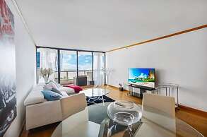 Stunning Balcony Views 4 Bedroom