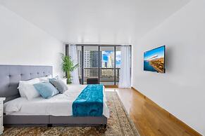 Stunning Balcony Views 4 Bedroom