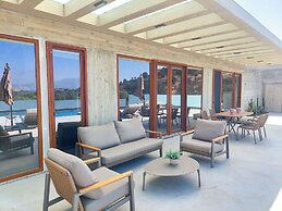 Marnos Superior Villas