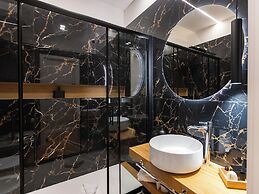 REGOLA LUXURY RELAIS