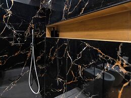 REGOLA LUXURY RELAIS