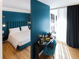 REGOLA LUXURY RELAIS