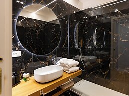 REGOLA LUXURY RELAIS