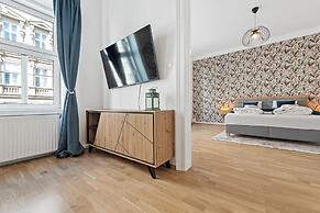 4ty3-Apartments Rochus-Market is calling