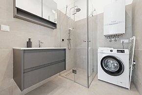 4ty3-Apartments Rochus-Market is calling