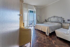 Breath-taking near Portofino Seaview