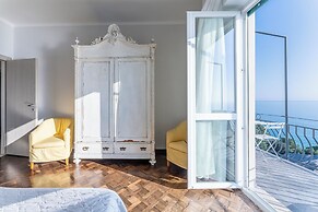 Breath-taking near Portofino Seaview