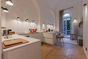 Le Giacose Design 2 by Wonderful Italy