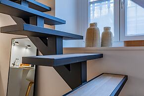 Le Giacose Design 1 by Wonderful Italy