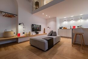 Le Giacose Design 1 by Wonderful Italy